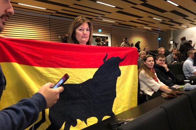 bandera espanya toro copenhaguen puigdemont lasalas