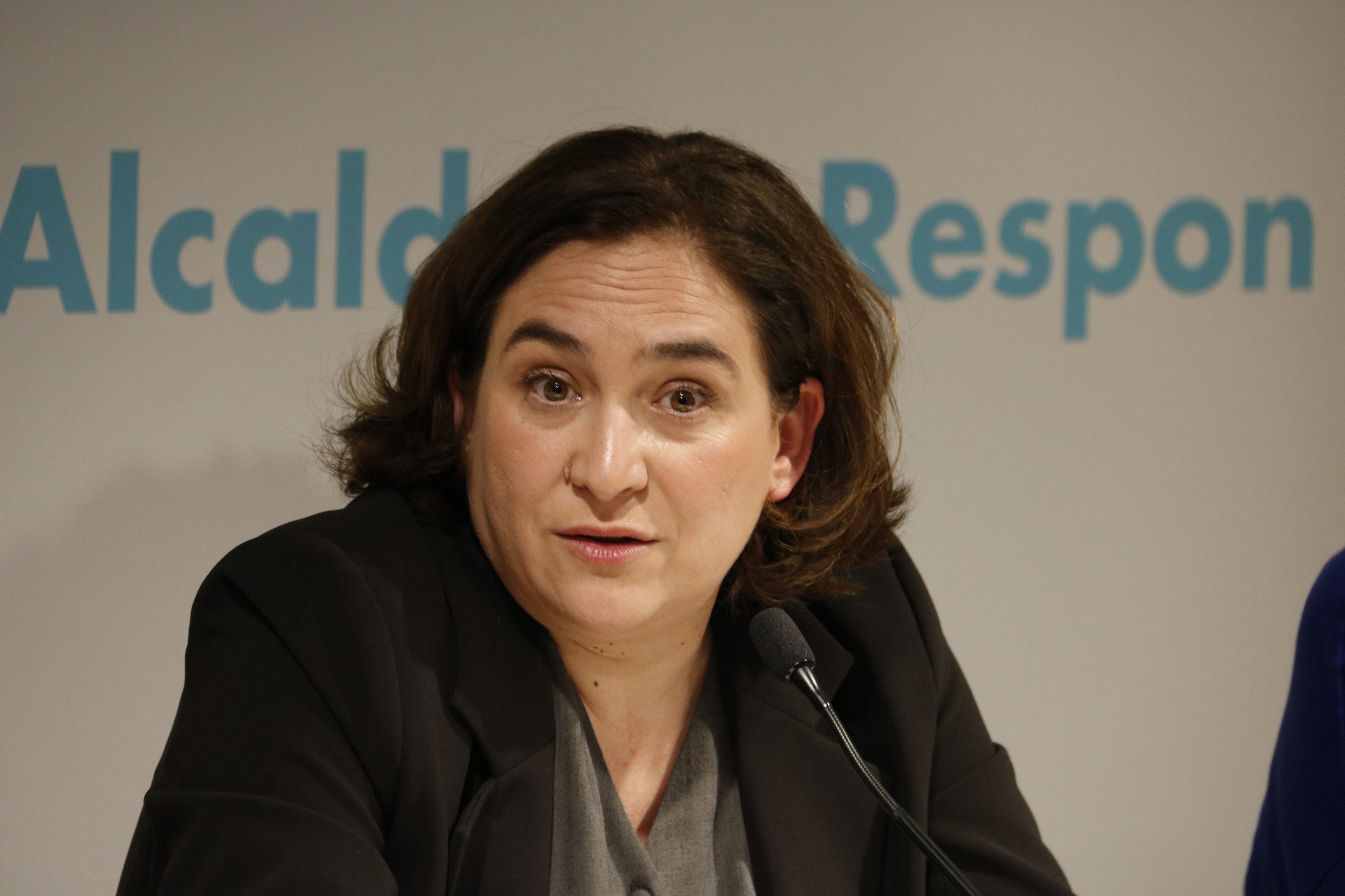 Colau assumeix directament la multiconsulta i eleva el cost a 1,5 milions