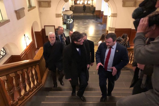 puigdemont parlament dinamarca lasalas puigdemont parlament dinamarca lasalas