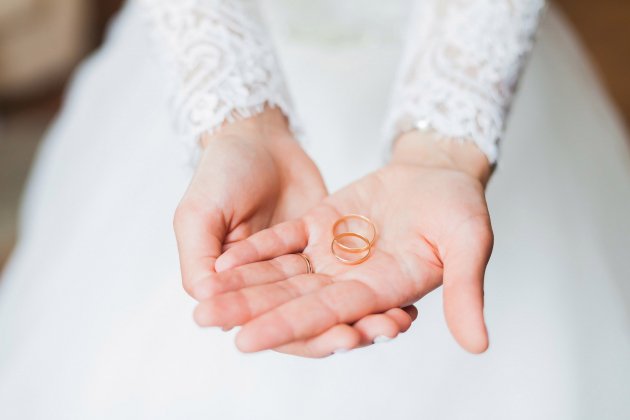 Novia boda anillos