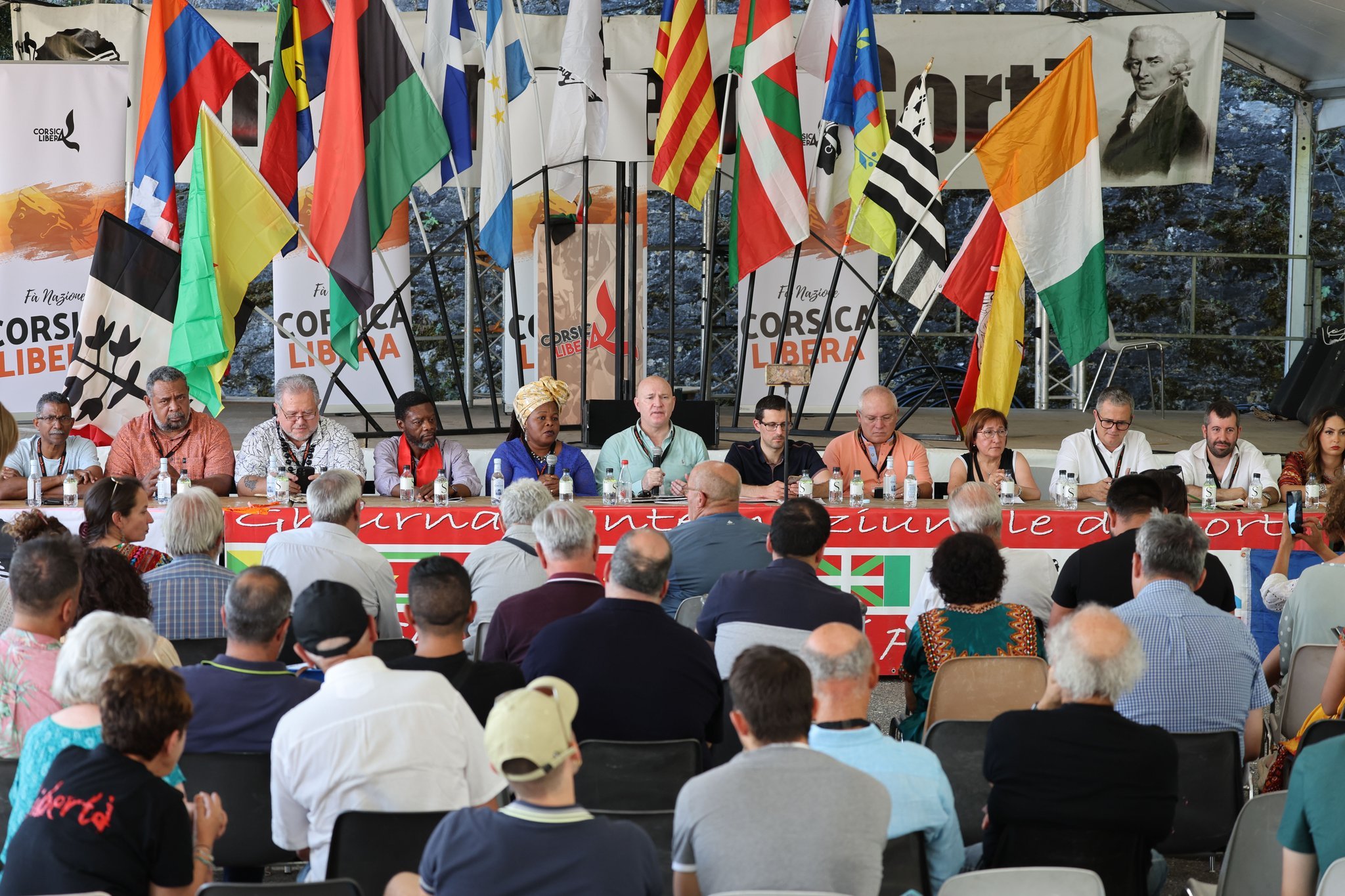 Cumbre independentista internacional en Córcega