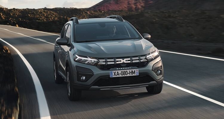 El Dacia Sandero ha deixat de ser el cotxe de gasolina número 1 en vendes a Espanya