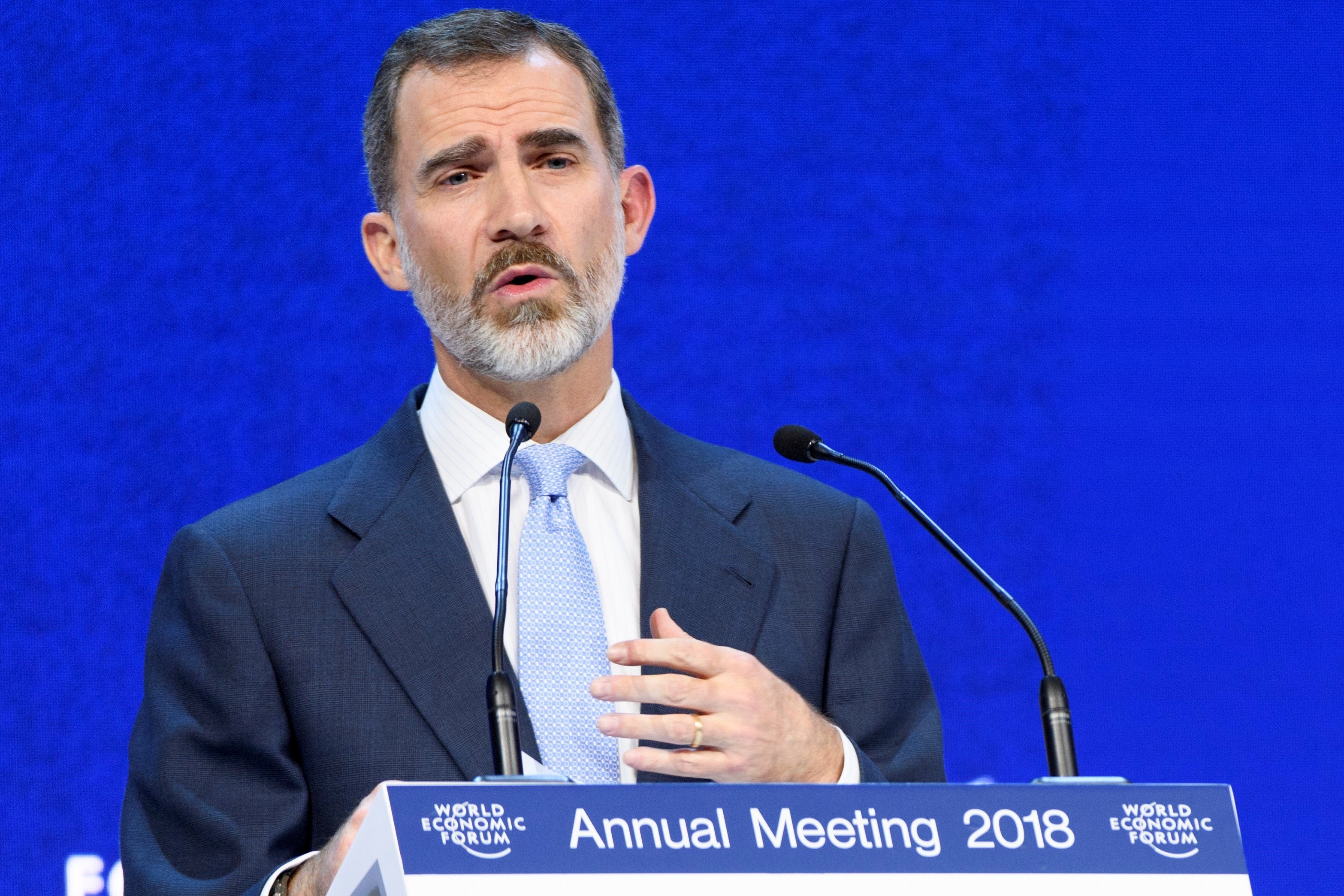 King Felipe defends intervention in Catalonia to Davos World Economic Forum