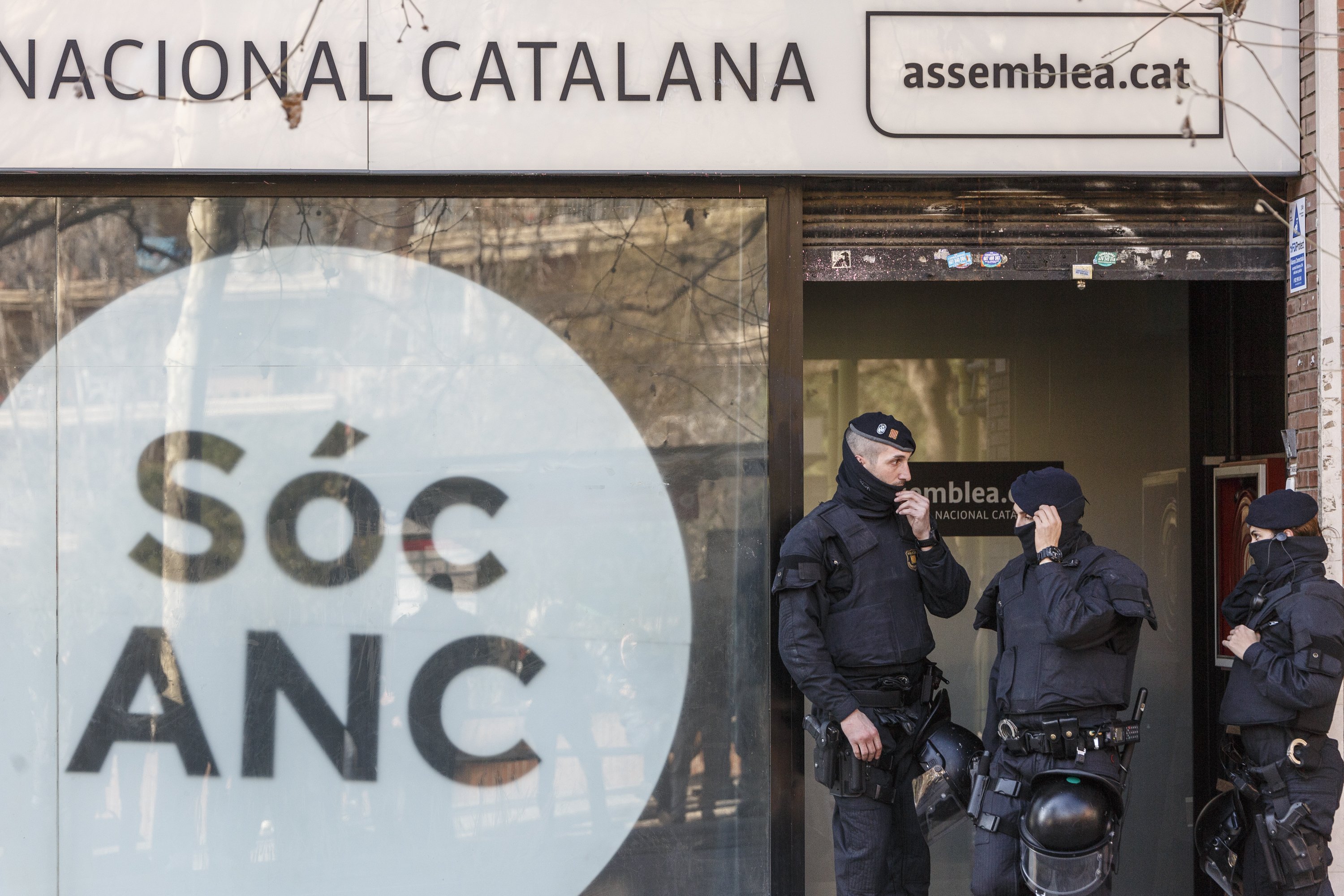 Hate crime complaints after tweet by unofficial Spanish police forum