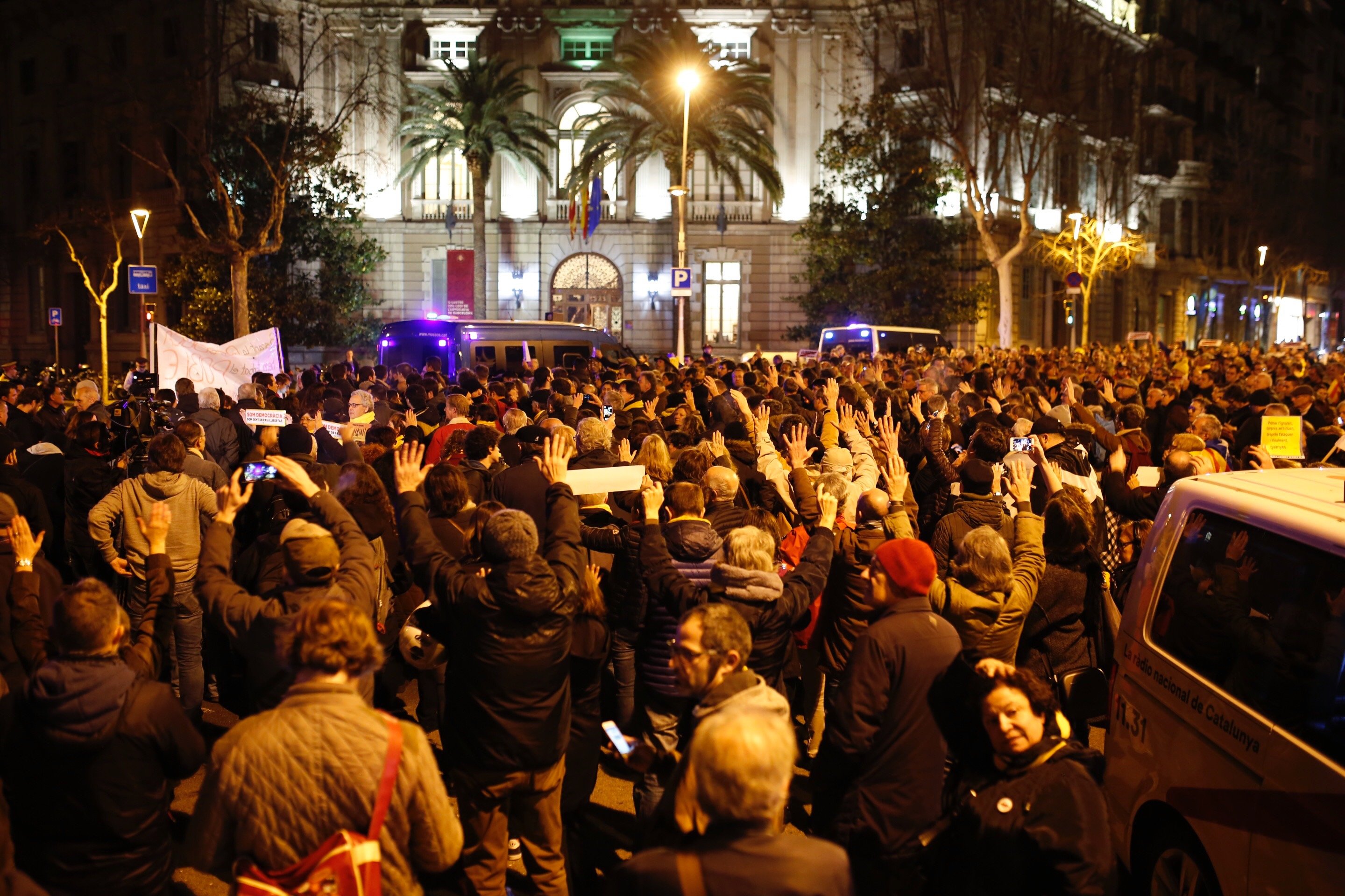 Demonstrations at Spanish government delegations to Catalonia