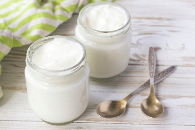 /uploads/s1/35/91/66/48/yogur-natural-casero-1_15_630x420.jpeg /uploads/s1/35/91/66/48/yogur-natural-casero-1_15_630x420.jpeg