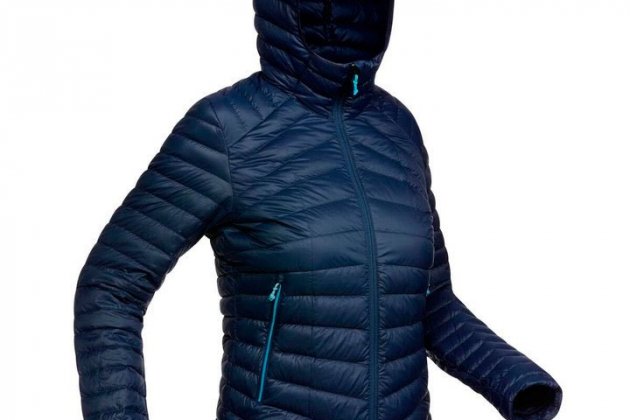 Plumífer de dona per a muntanya i trekking