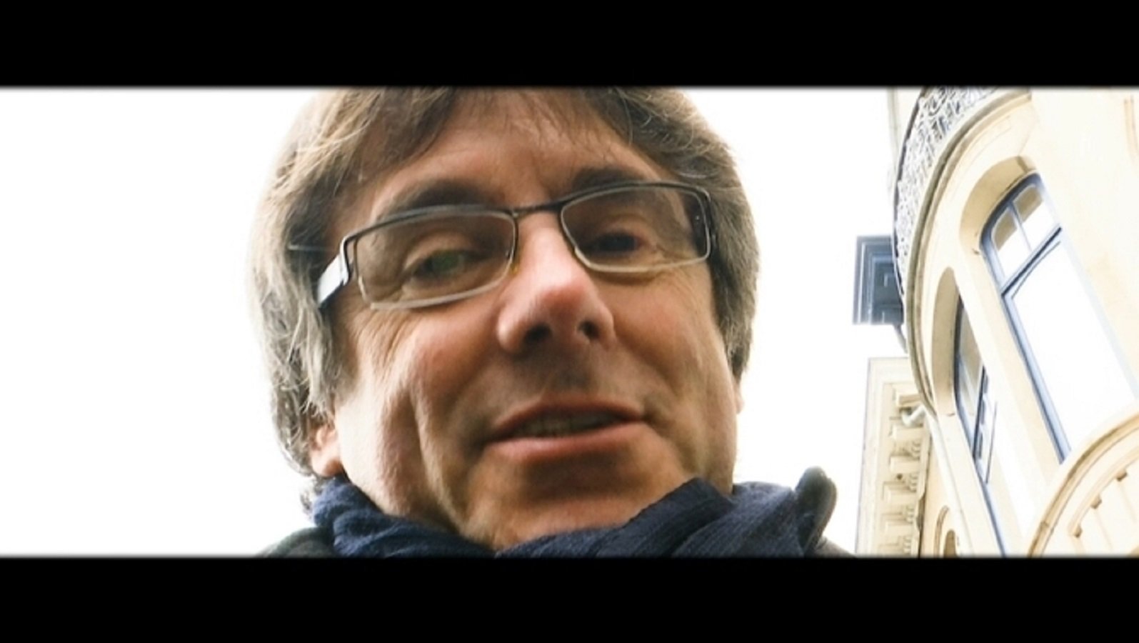 Puigdemont hace un cameo en los Premis Gaudí