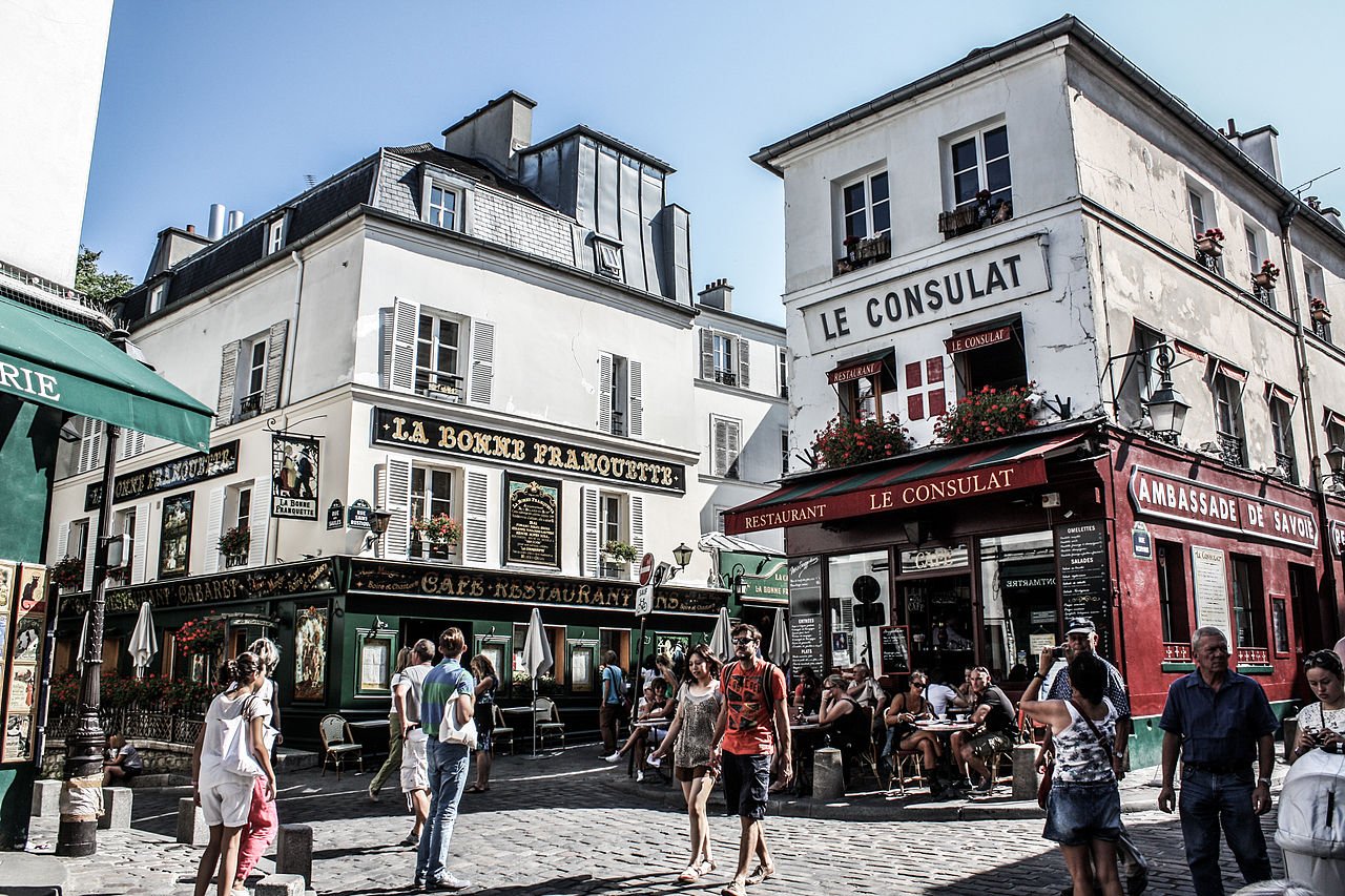 Le Consulat, Montmartre, Pares Augusto 2013 Wikimedia