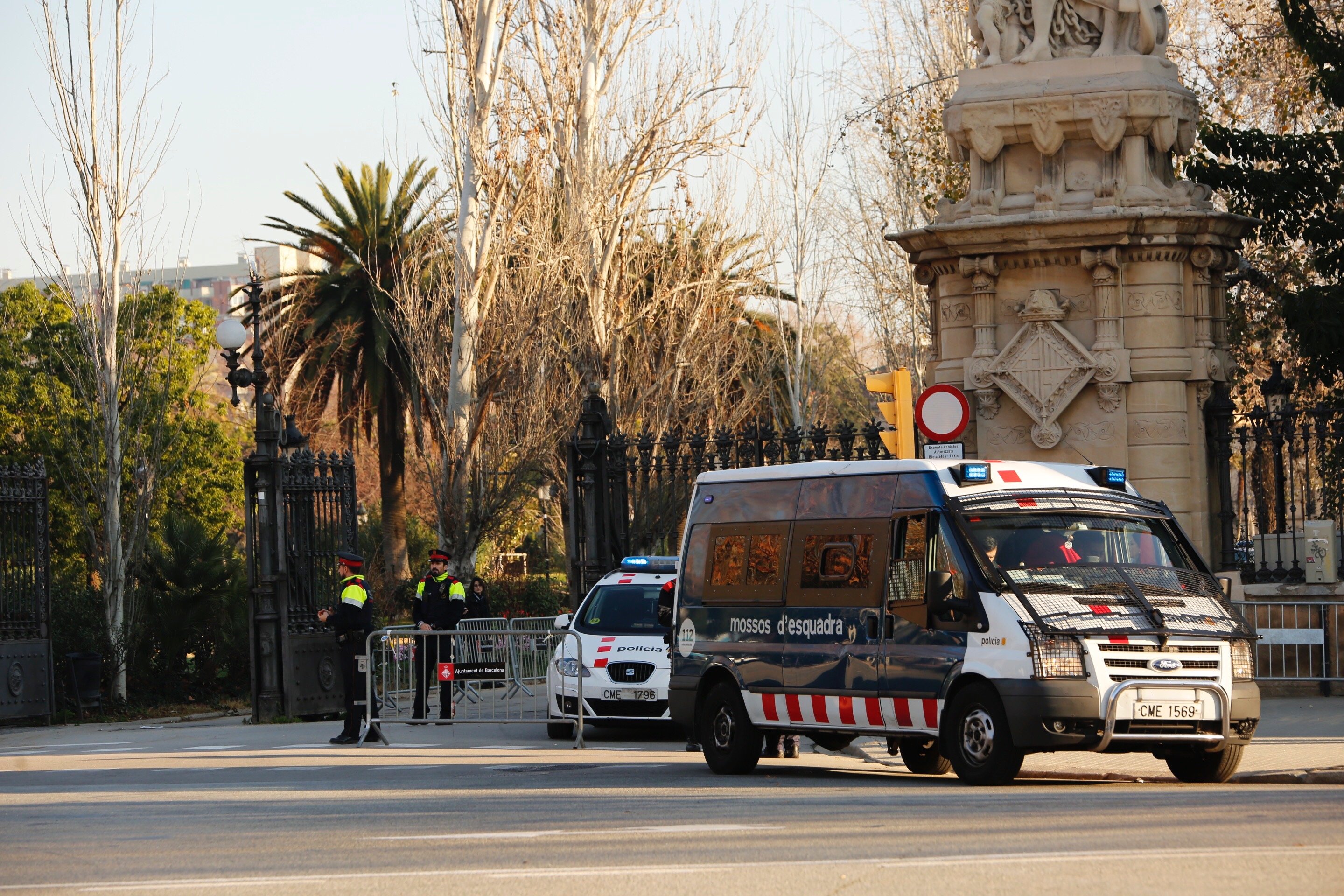 Blindaje máximo en el Parlament por la investidura de Puigdemont