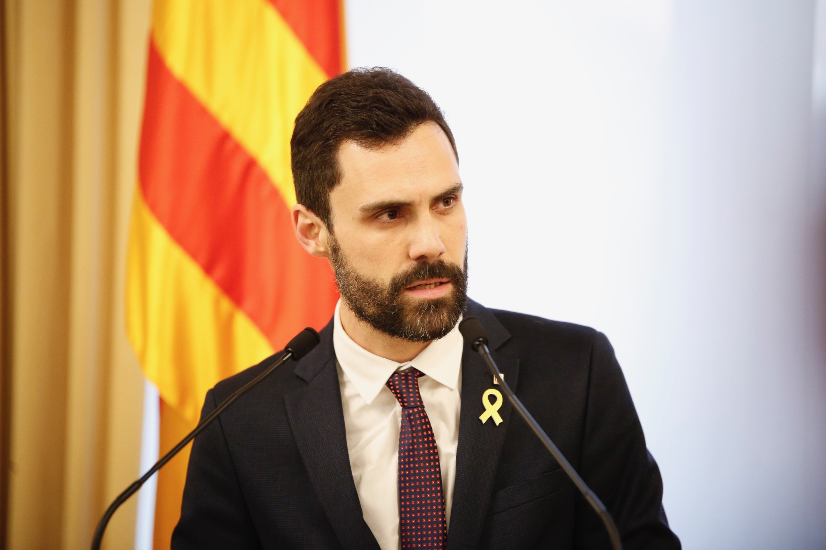 Torrent ajorna el ple d'investidura però manté la candidatura de Puigdemont