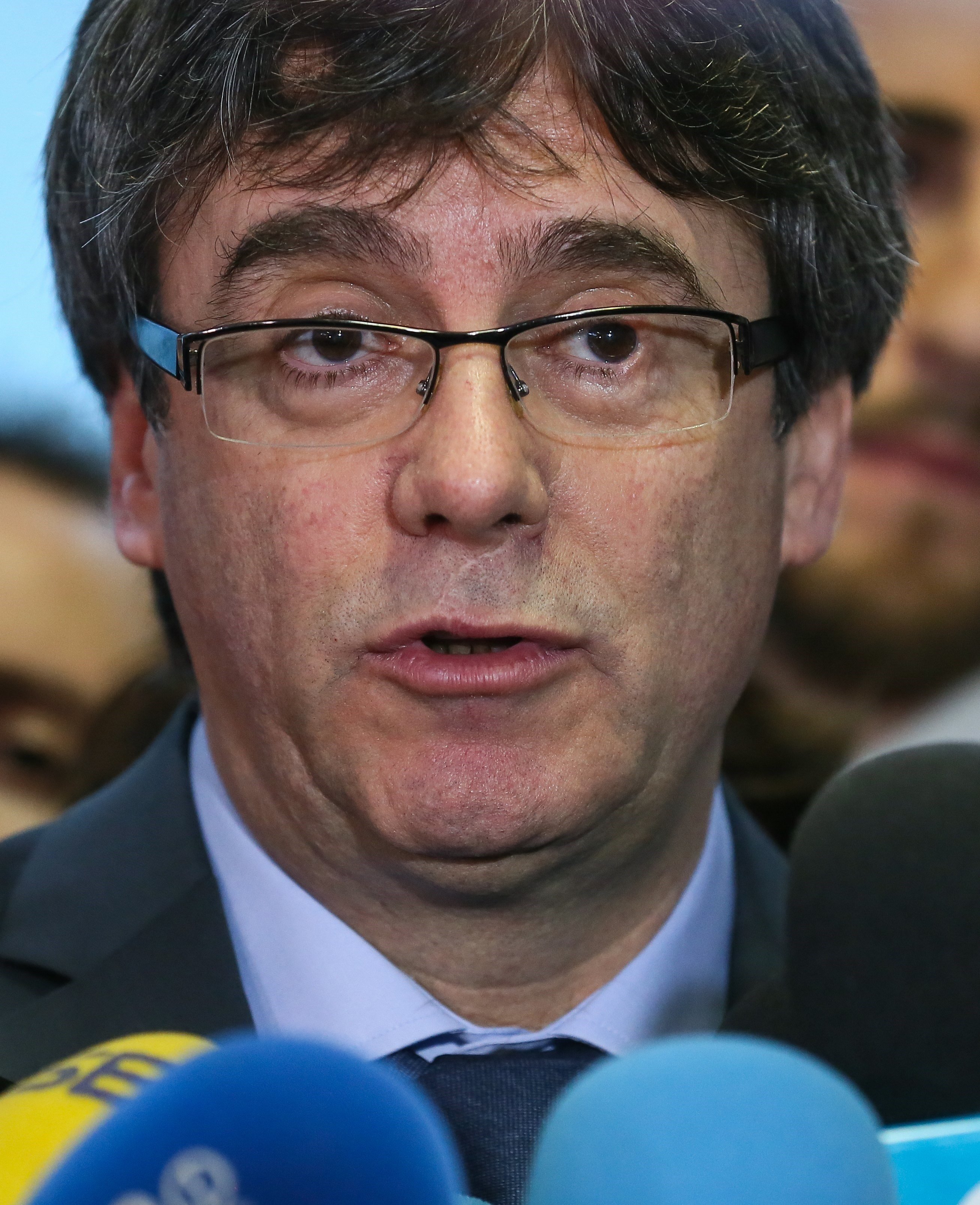Puigdemont warns it's "unrealistic" to comply with Spanish intervention in Catalonia