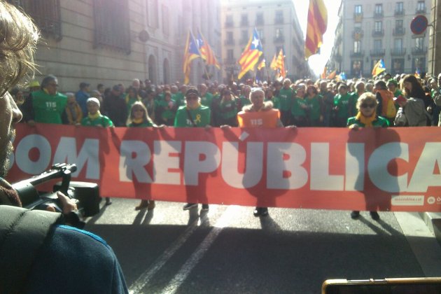 capcalera manifestacio caretes gustau nerin capcalera manifestacio caretes gustau nerin