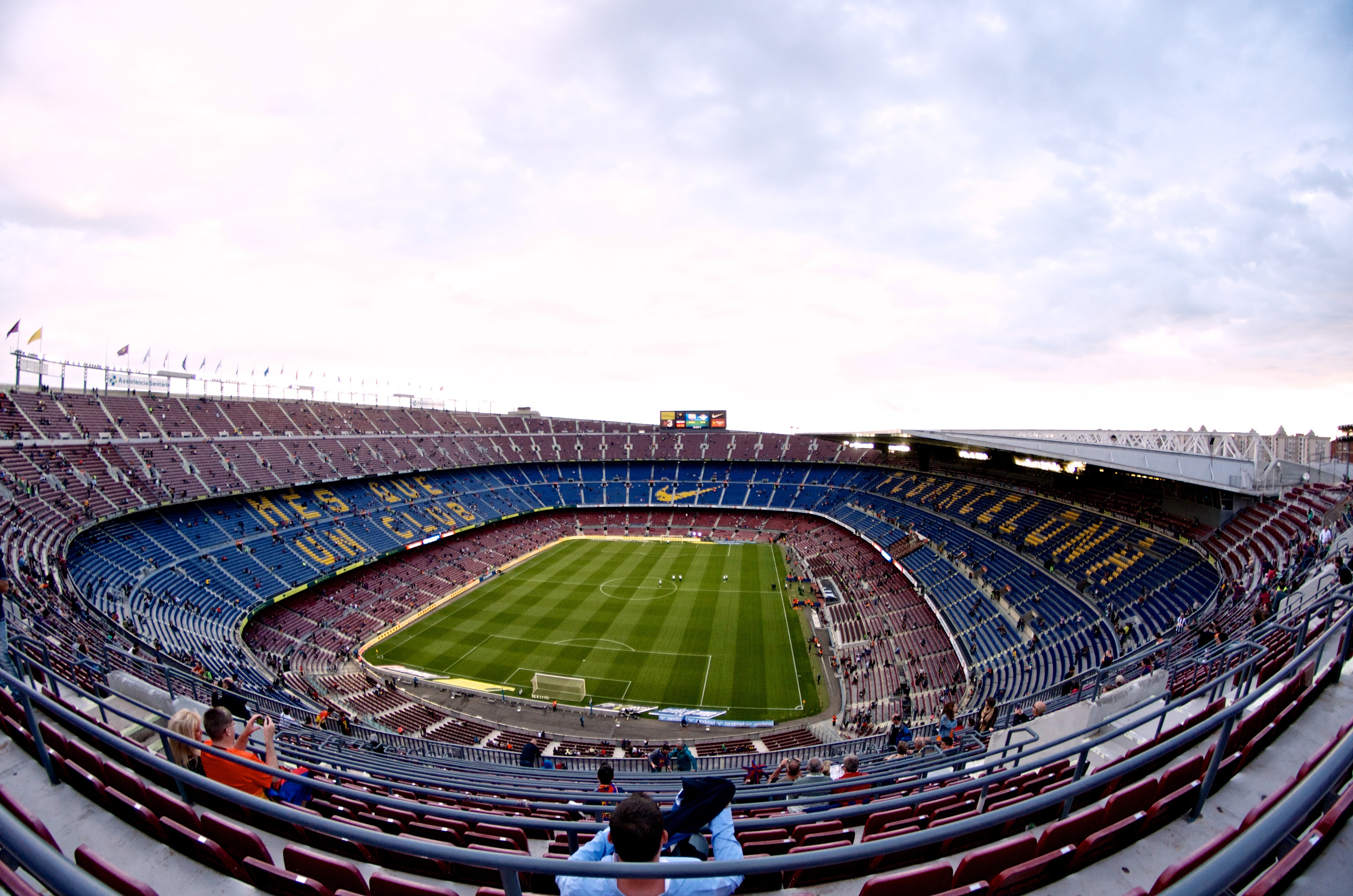 El Camp Nou golea en puntos al Bernabéu
