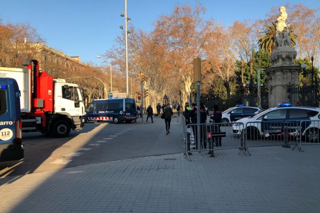 mossos parlament investidura   nico tomas