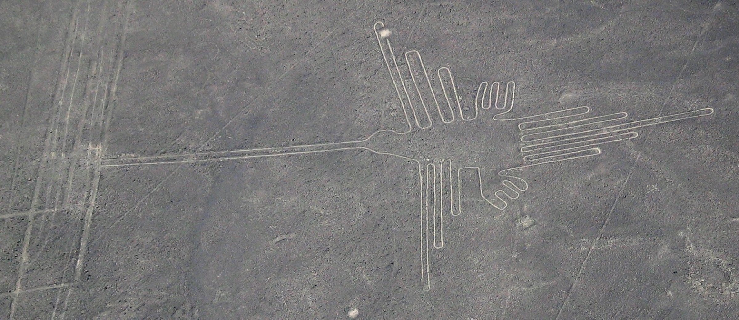 Un camión daña las milenarias Líneas de Nazca en Perú