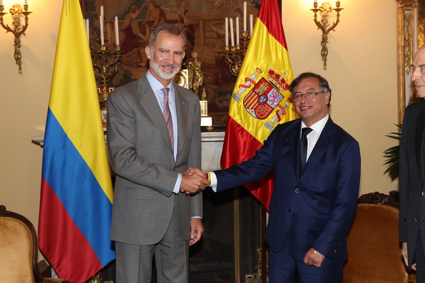 Spanish minister demands "apology" from Felipe VI for his behaviour in Colombia