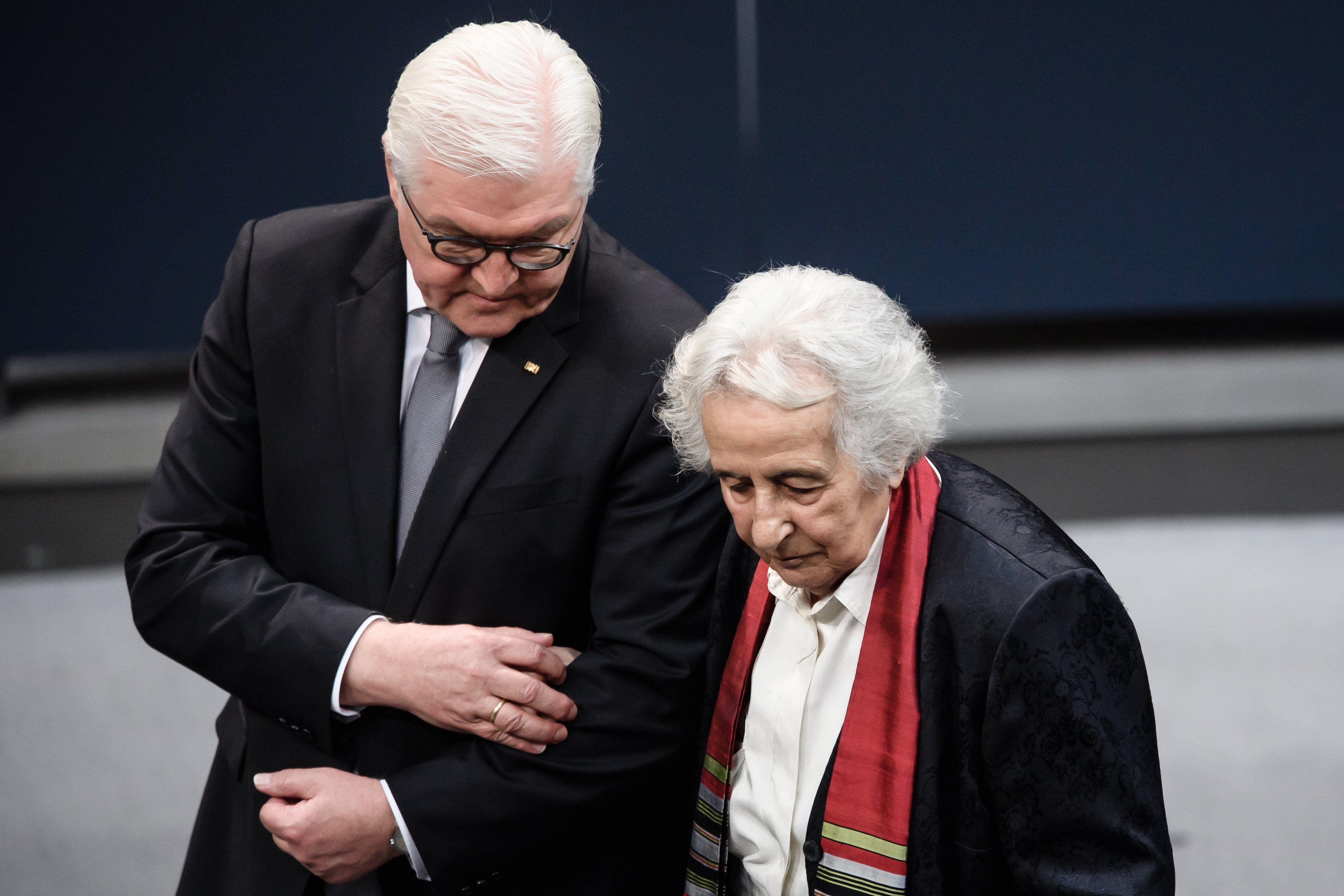 Anita Lasker: "Los judíos son criticados por no defenderse, y cuando se defienden"
