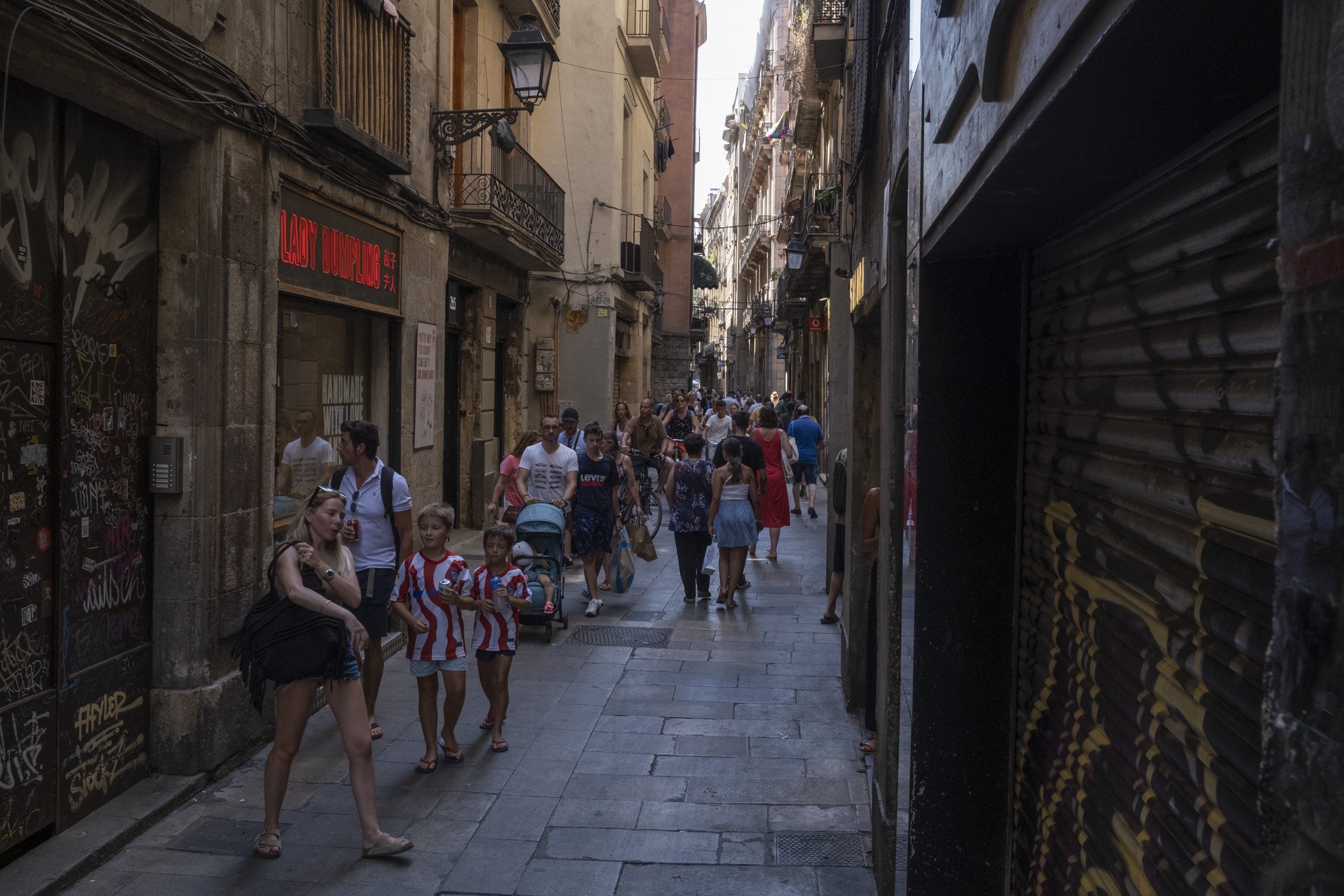 Los horarios de carga y descarga del Gòtic cambiarán a partir de junio