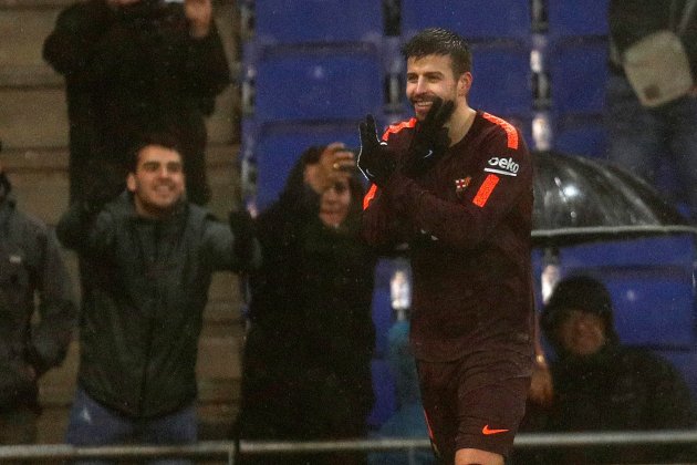 Español Barça Gol Pique Celebracio 2 Efe