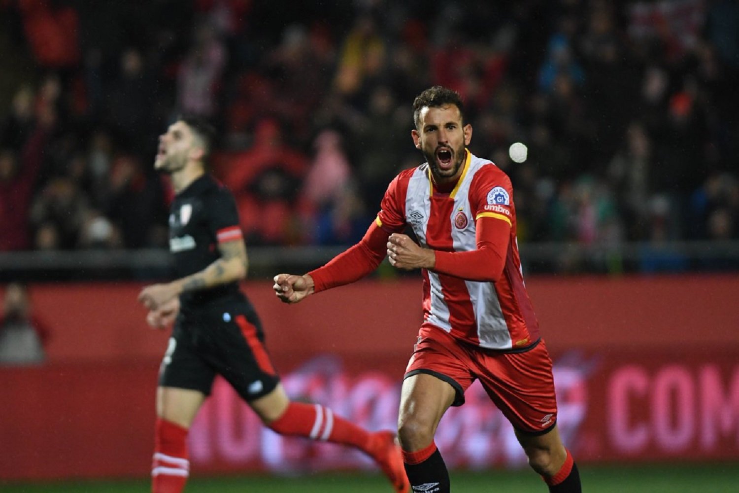 Stuani marca el camí del Girona cap a Europa (2-0)