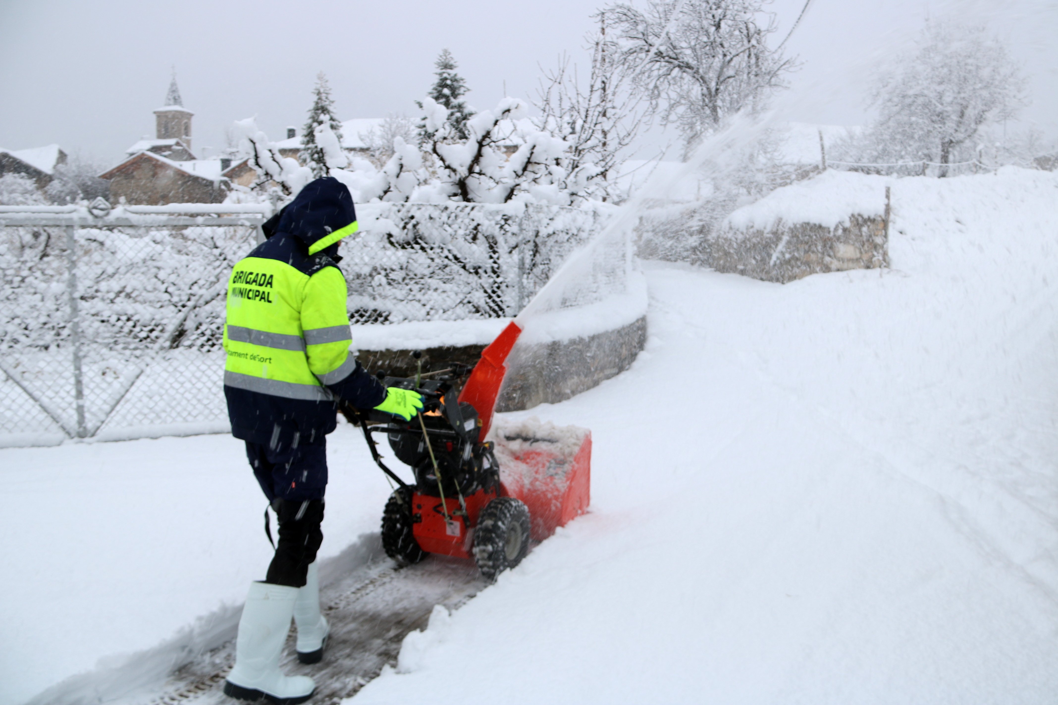 Esta noche vuelve la nieve en cotas bajas