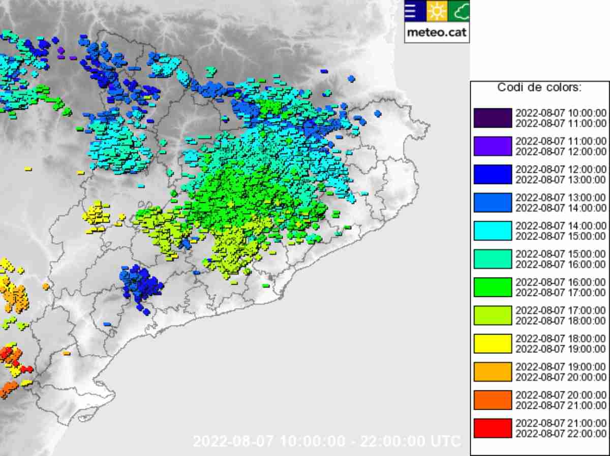 mapa de rayos sobre Catalunya domingo 7 de agosto