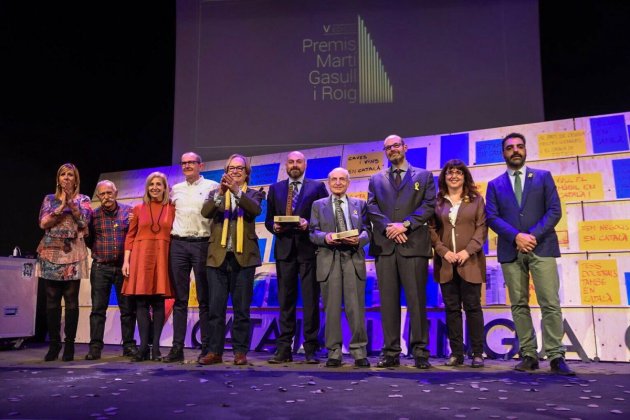 premios marti gasulll plataforma por|para la lengua