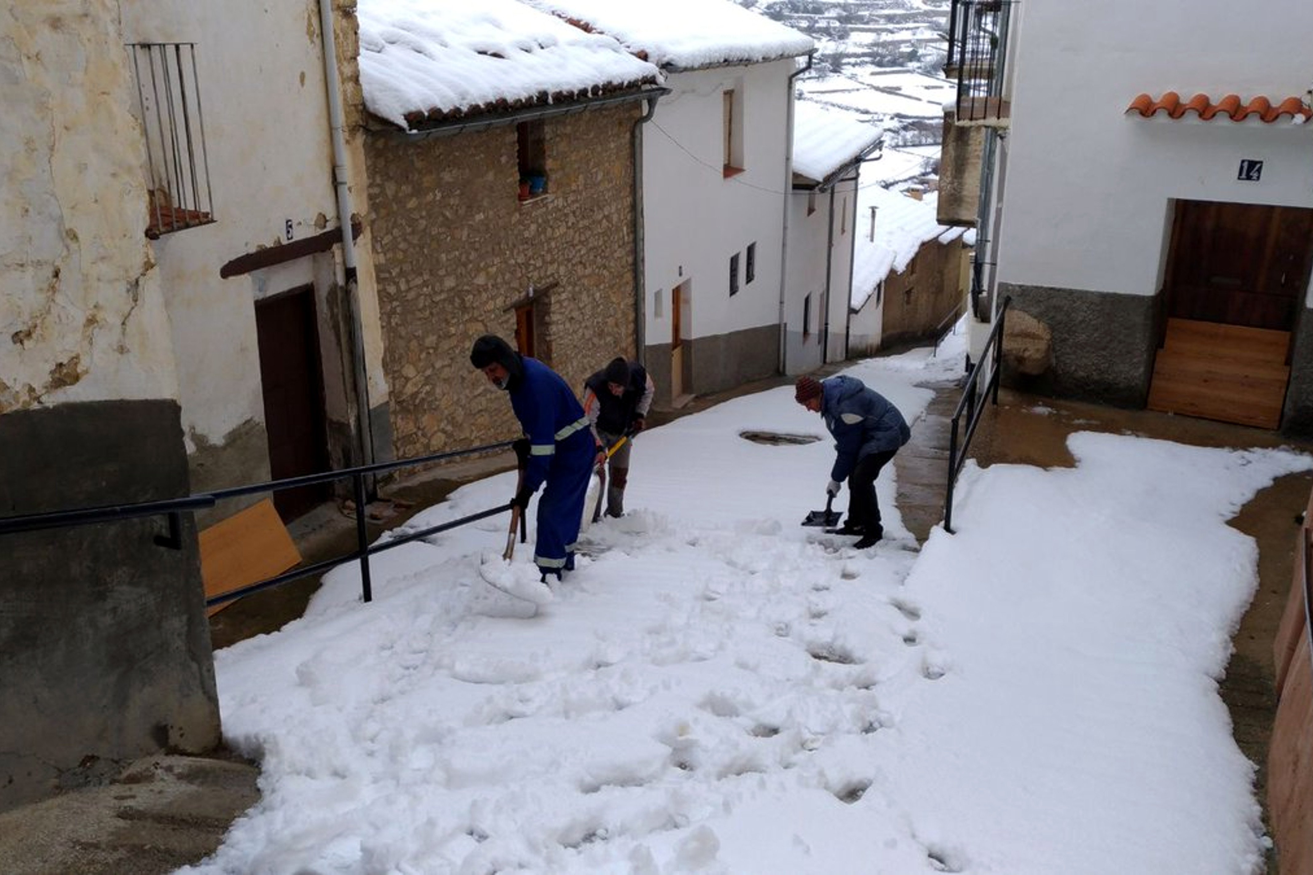 ¡Últimas nevadas a 400 metros!
