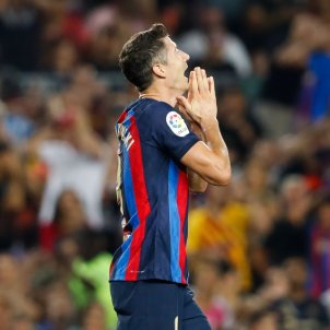 Los 4 recaditos de Xavi Hernández en el pinchazo del Barça ante el Rayo Vallecano (0-0) en el debut en la Liga