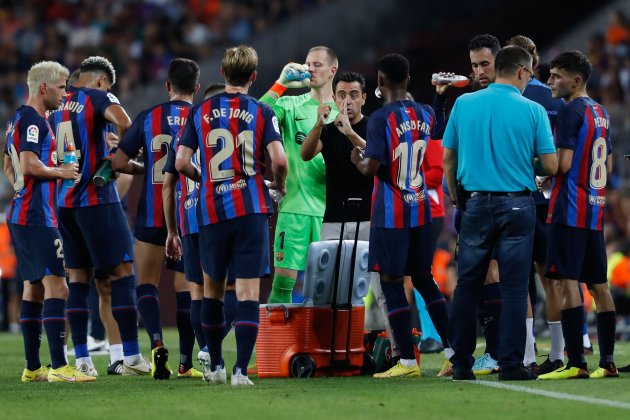 Xavi Hernández instrucciones Barça / Foto: EFE