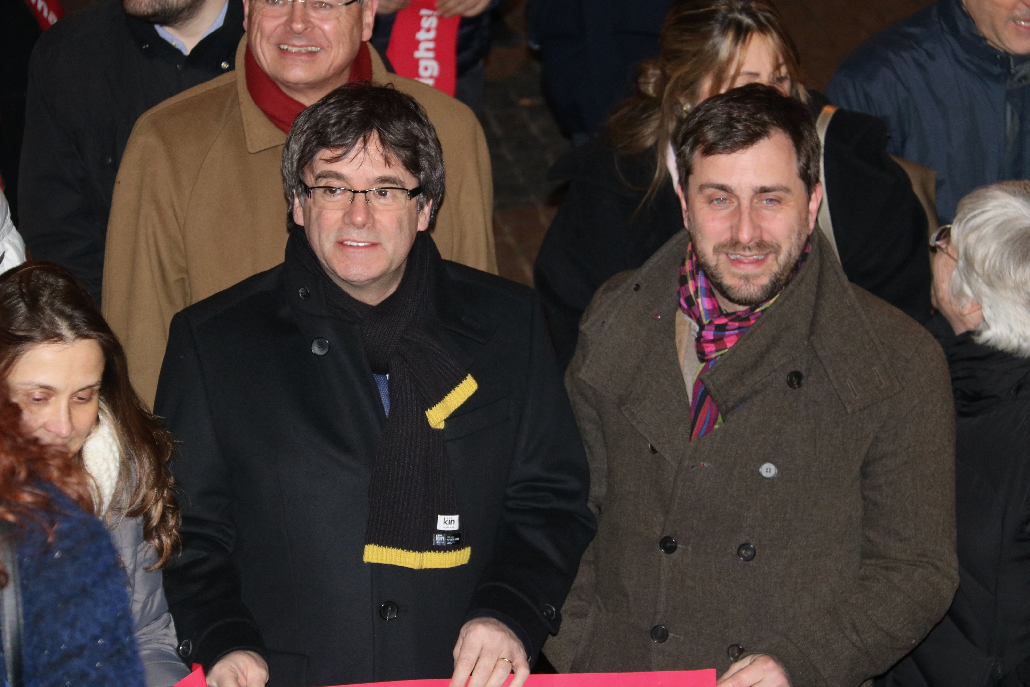 Puigdemont y Comín se querellan contra 'El programa de Ana Rosa'