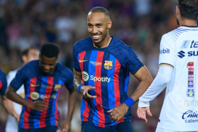 Aubameyang Gamper Spotify Camp Nou Barca Pumes / Foto: Europa Press