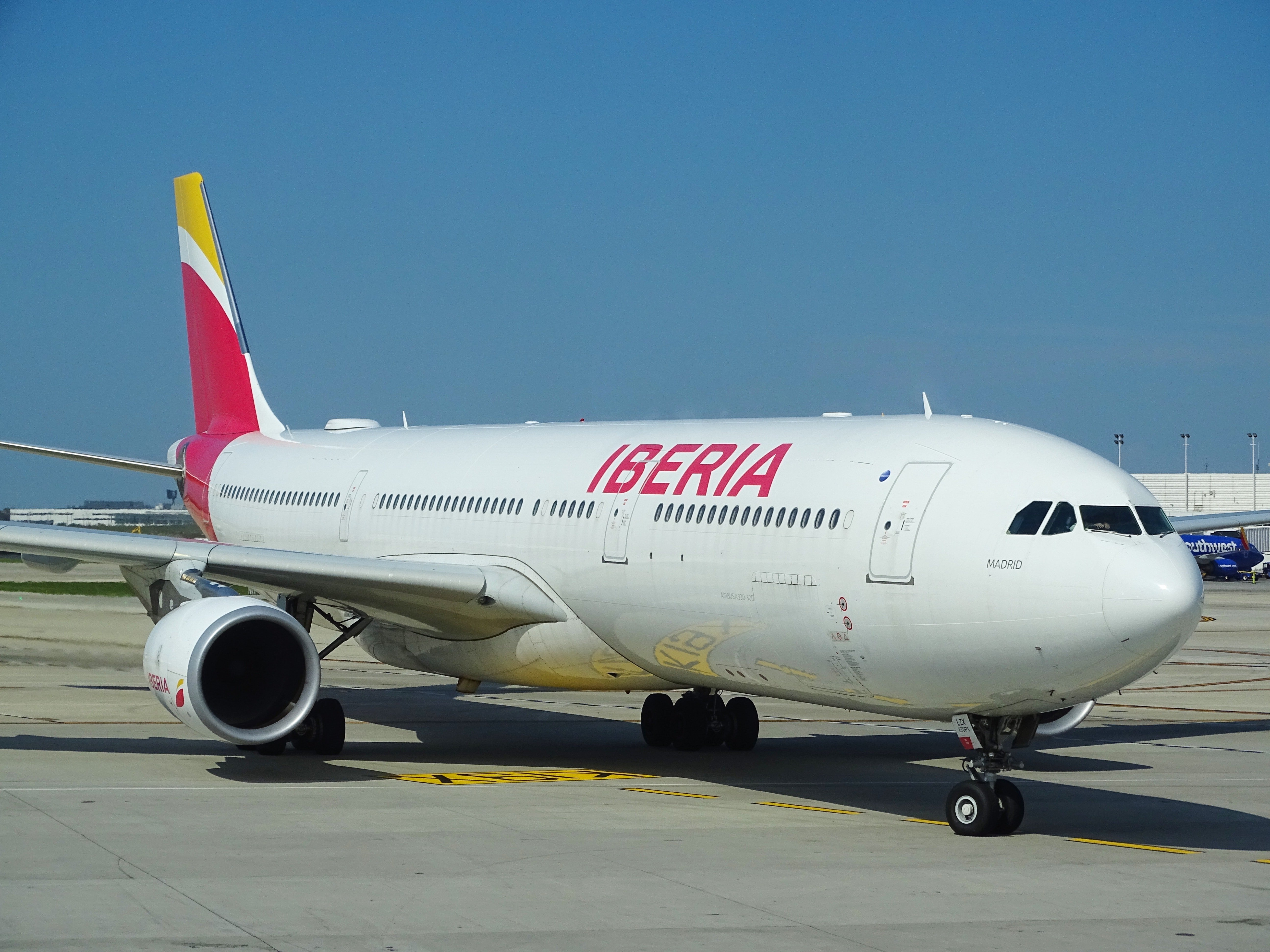 Los tripulantes convocan huelga en Iberia desde el 28 de agosto hasta el 6 de septiembre