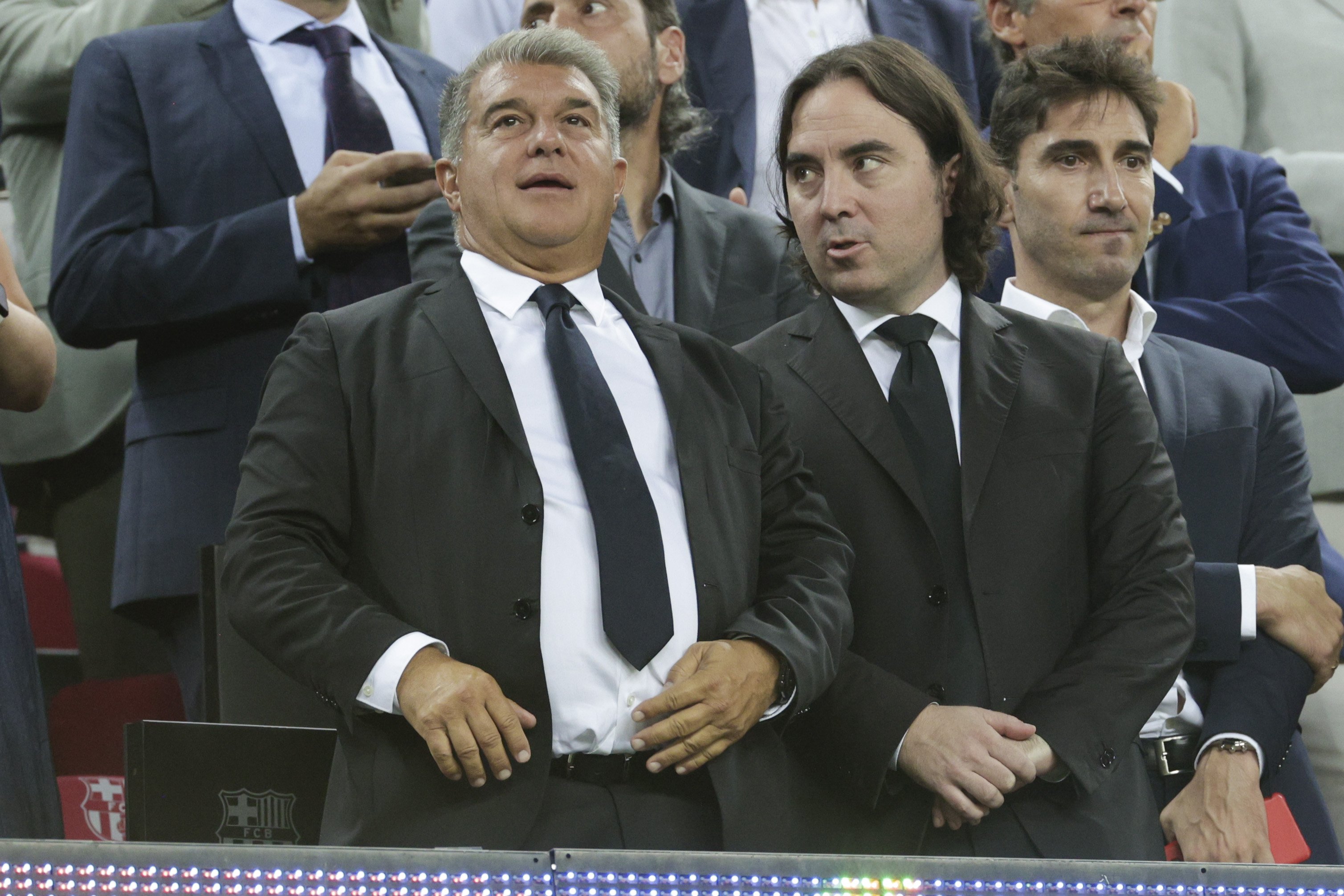 Joan Laporta le pide que se vaya por el bien del Barça, si acepta será traspasado de inmediato