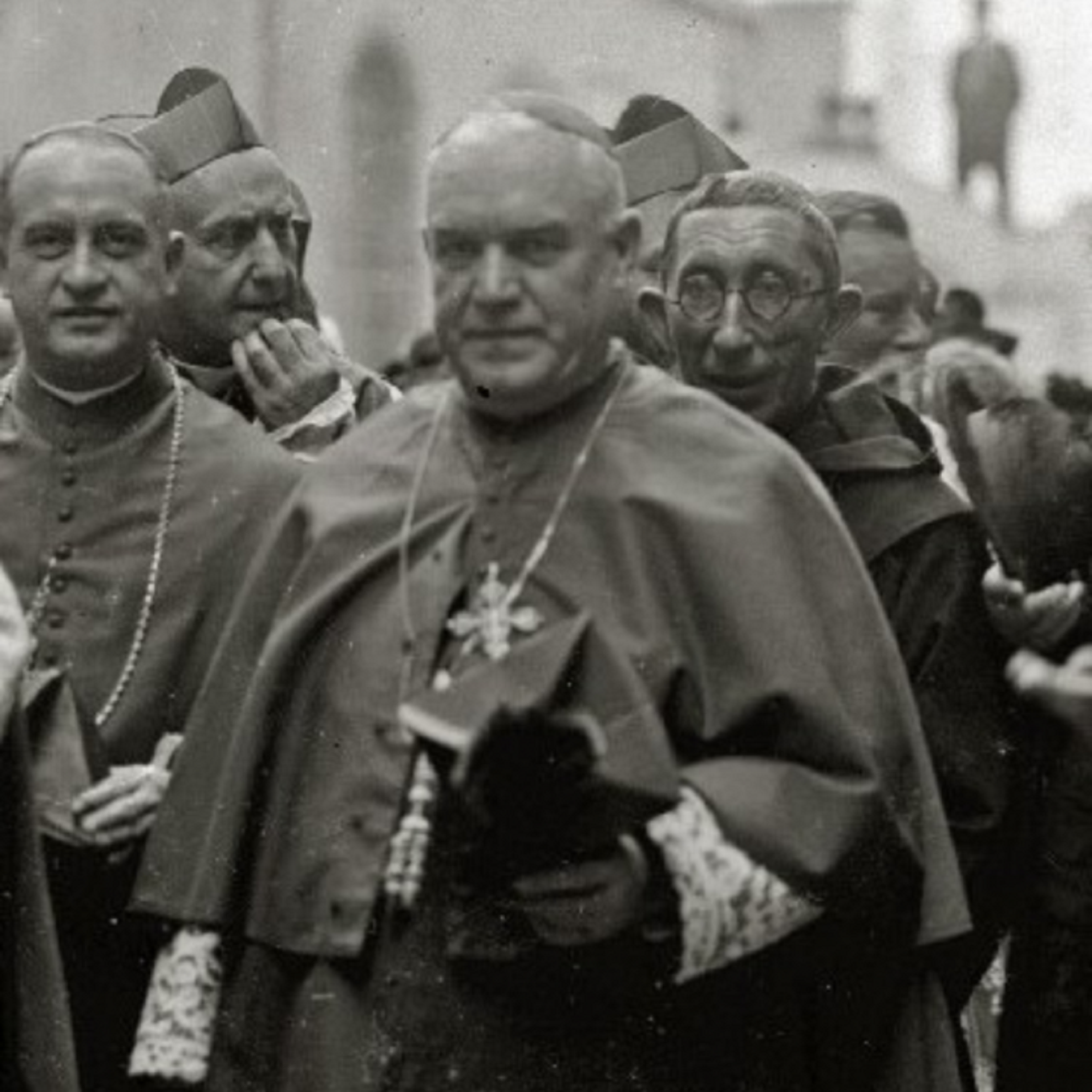 Nace Gomà i Tomàs, el cardenal que se arrepintió de dar apoyo a Franco
