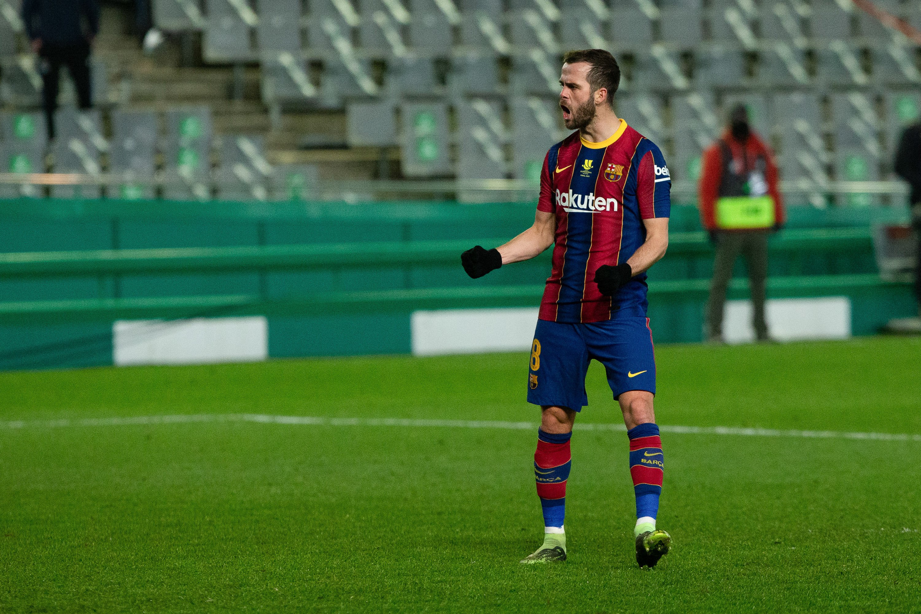 Miralem Pjanic se quedará en el Barça si acepta rebajarse el sueldo