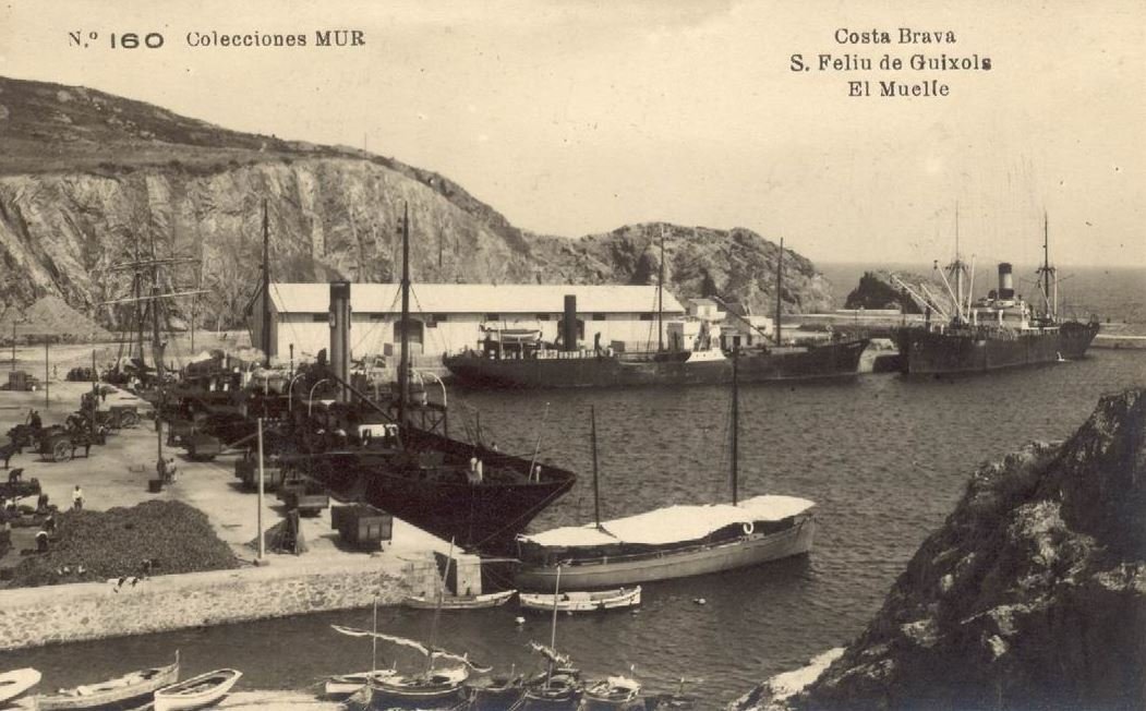 Foto històrica port Sant Feliu de Guíxols