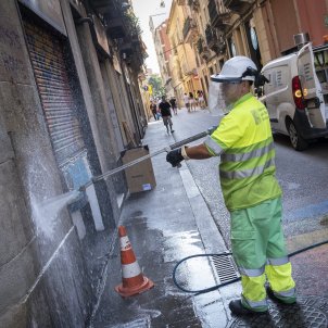 Cordero ganancia paciente Se despliega la nueva contrata de limpieza en los cinco distritos  barceloneses todavía pendientes