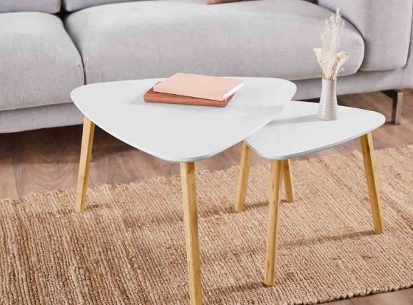 Taula auxiliar d'Ikea Taula auxiliar d'Ikea