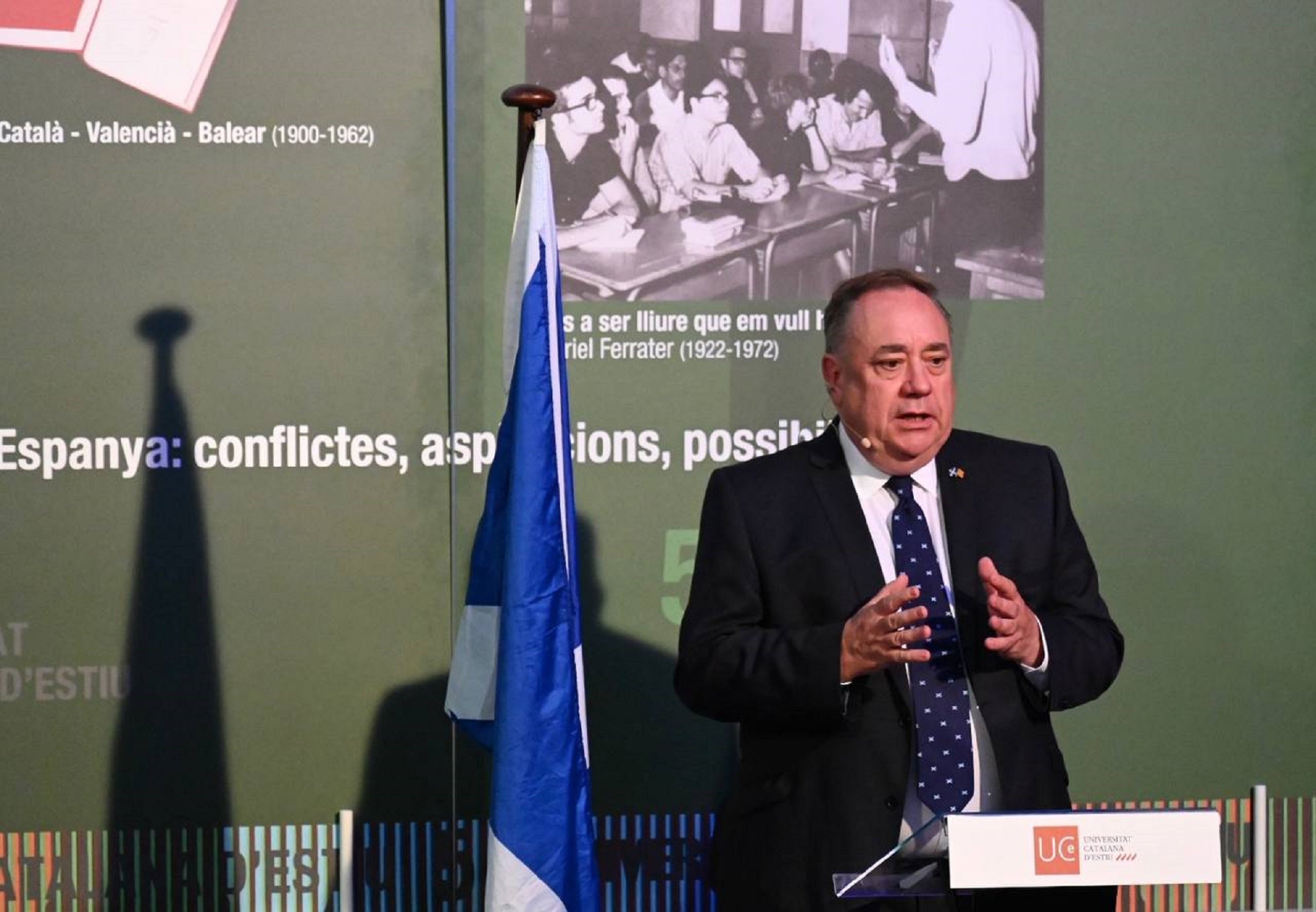 Alex Salmond a Prada: "No us reconeixeran fins que no feu la independència"