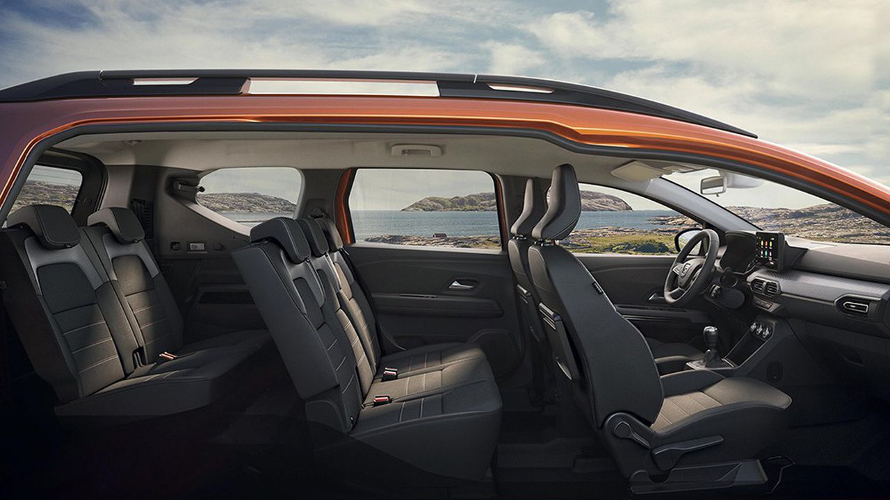 Ara tens un Dacia per 6 euros al dia amb etiqueta ECO de la DGT