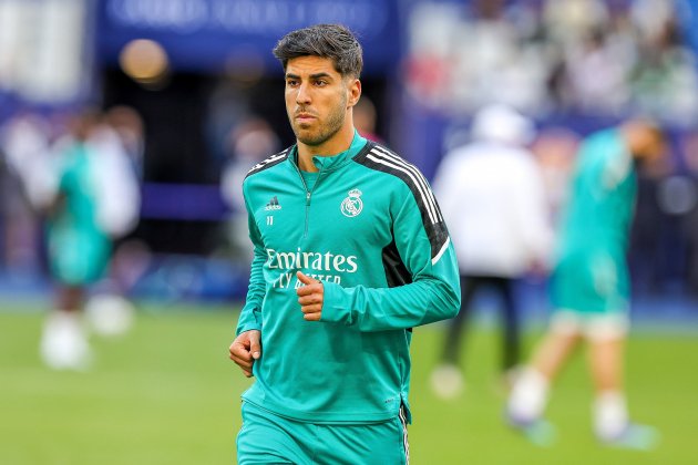 Marco Asensio escalfament Reial Madrid / Foto: Europa Press