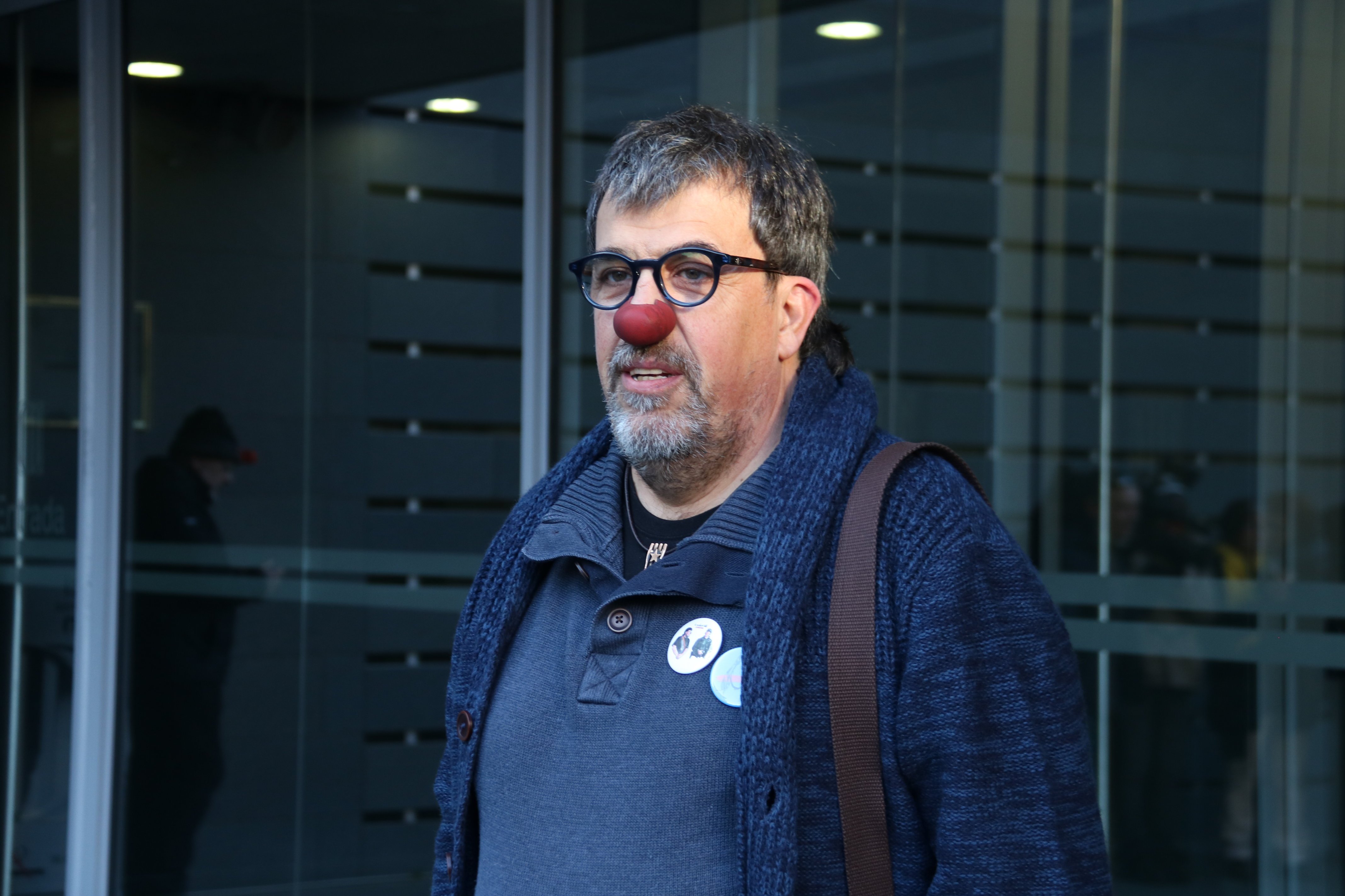 Se niega a declarar el hombre que se puso ante la Guardia Civil con una nariz de payaso