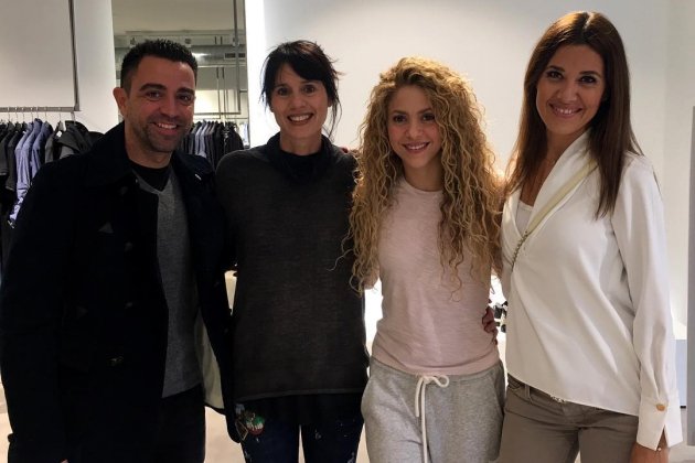Xavi, su mujer, Cristina Serra i Shakira Instagram