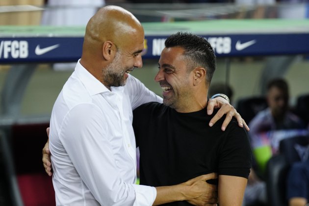 Pep Guardiola Xavi Hernández / Foto: EFE