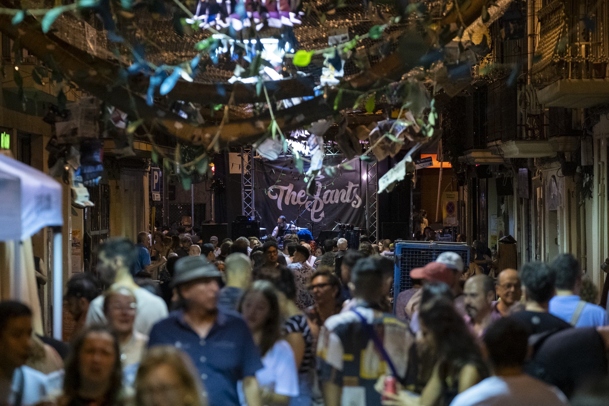 Concerts Festes de Sants 2024: Guia completa dels horaris, espais i artistes