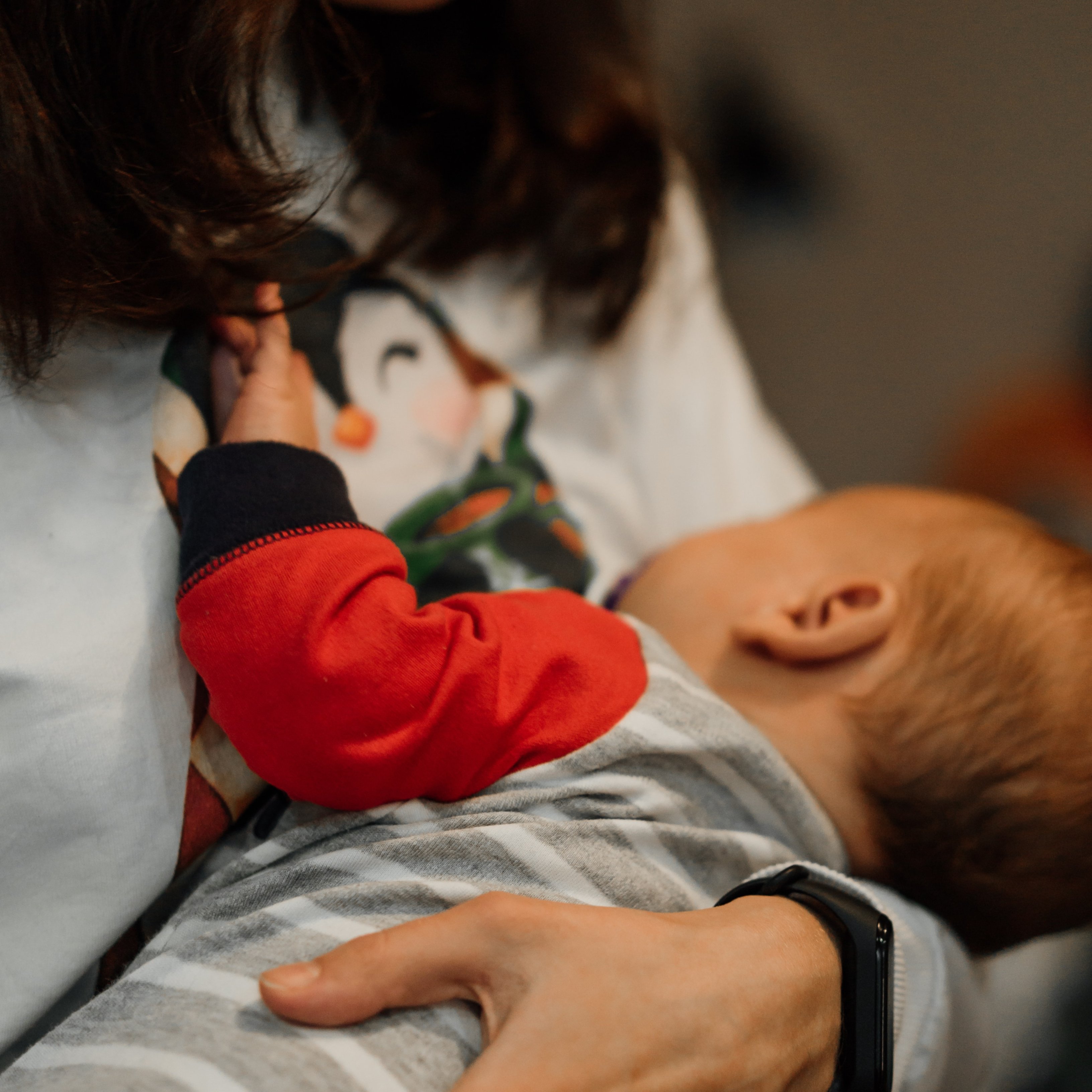 Por qué es tan importante que los niños prematuros se alimenten con leche materna