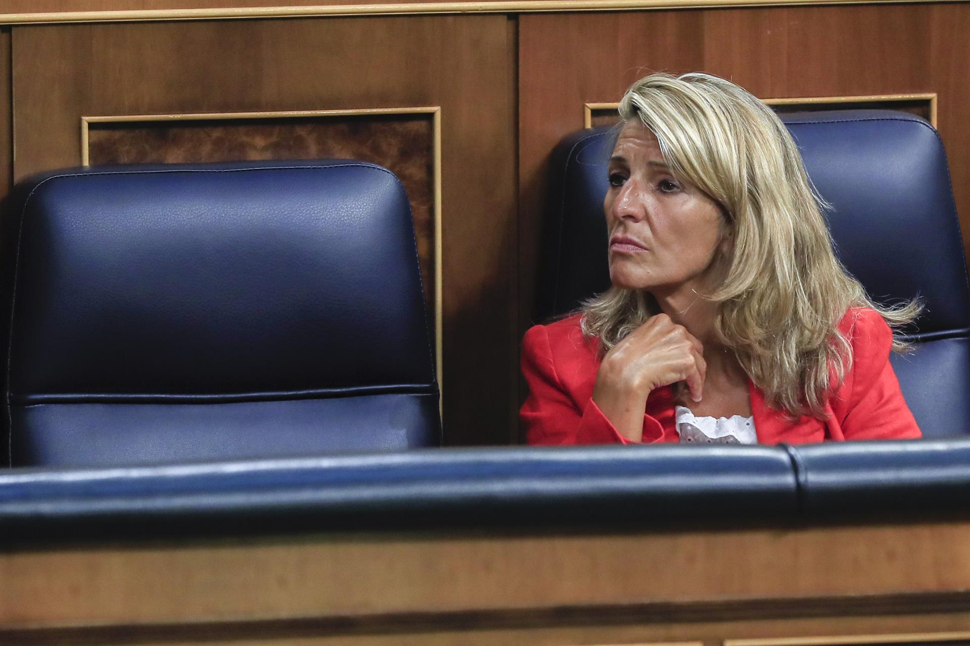 Creus que és convenient apujar el salari mínim?