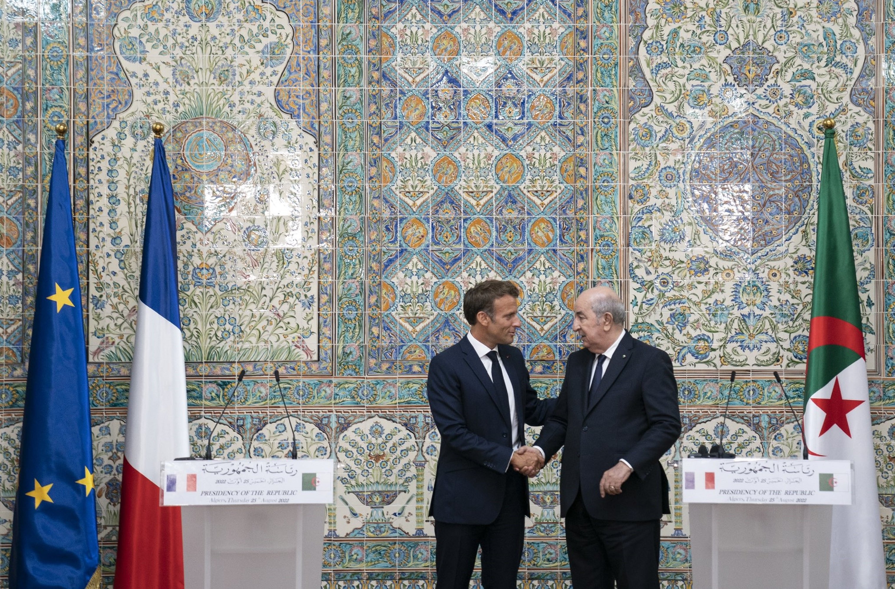 Macron Algeria - Macron